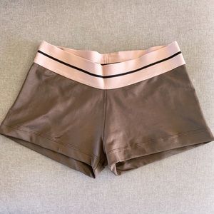 OLYMPIA ACTIVEWEAR Bia Short in Army